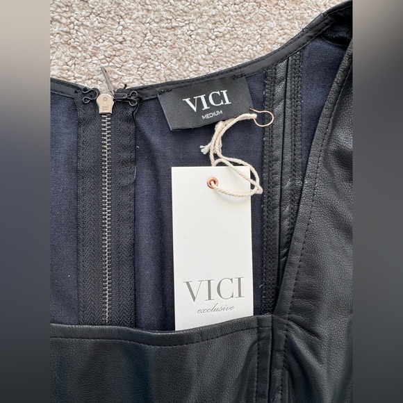 NWT Vici Sleek Black Faux Leather Mini Dress Women Size Medium - Picture 4 of 12